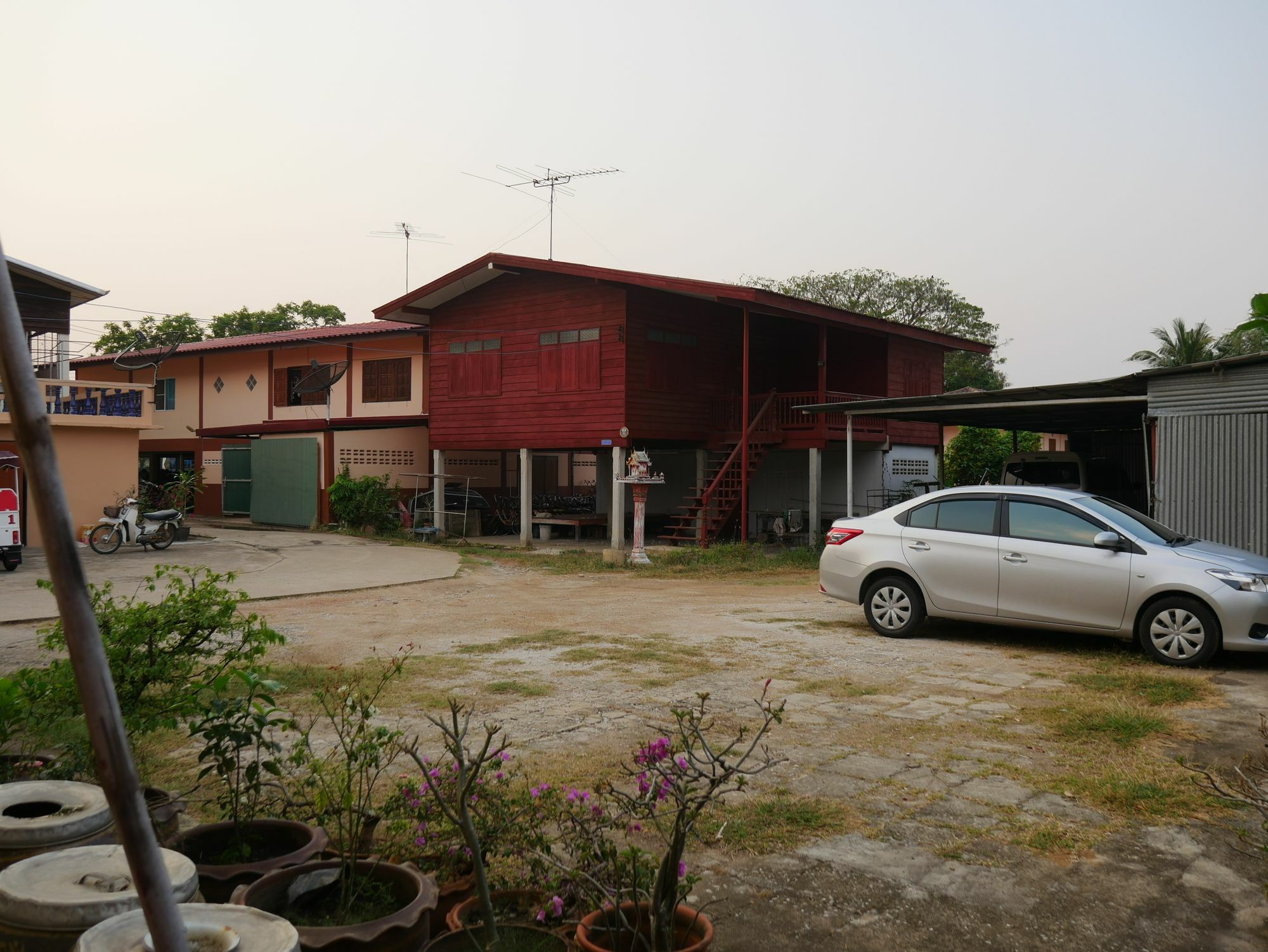 Vitoonguesthouse2Fanrooms & Aircondition Sukhothai Dış mekan fotoğraf