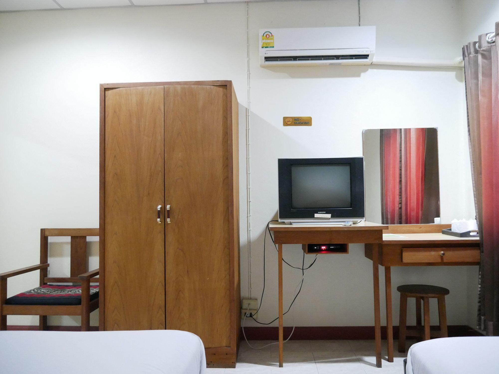 Vitoonguesthouse2Fanrooms & Aircondition Sukhothai Dış mekan fotoğraf