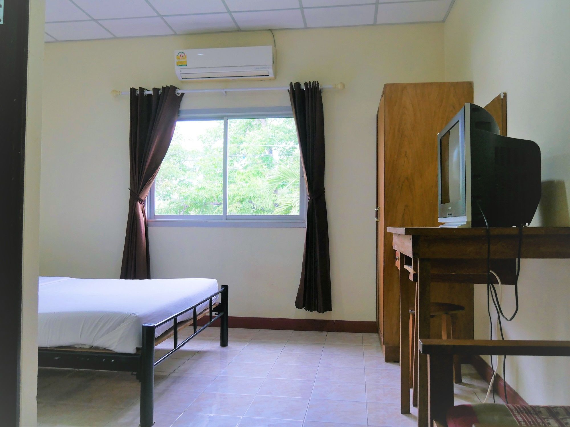 Vitoonguesthouse2Fanrooms & Aircondition Sukhothai Dış mekan fotoğraf